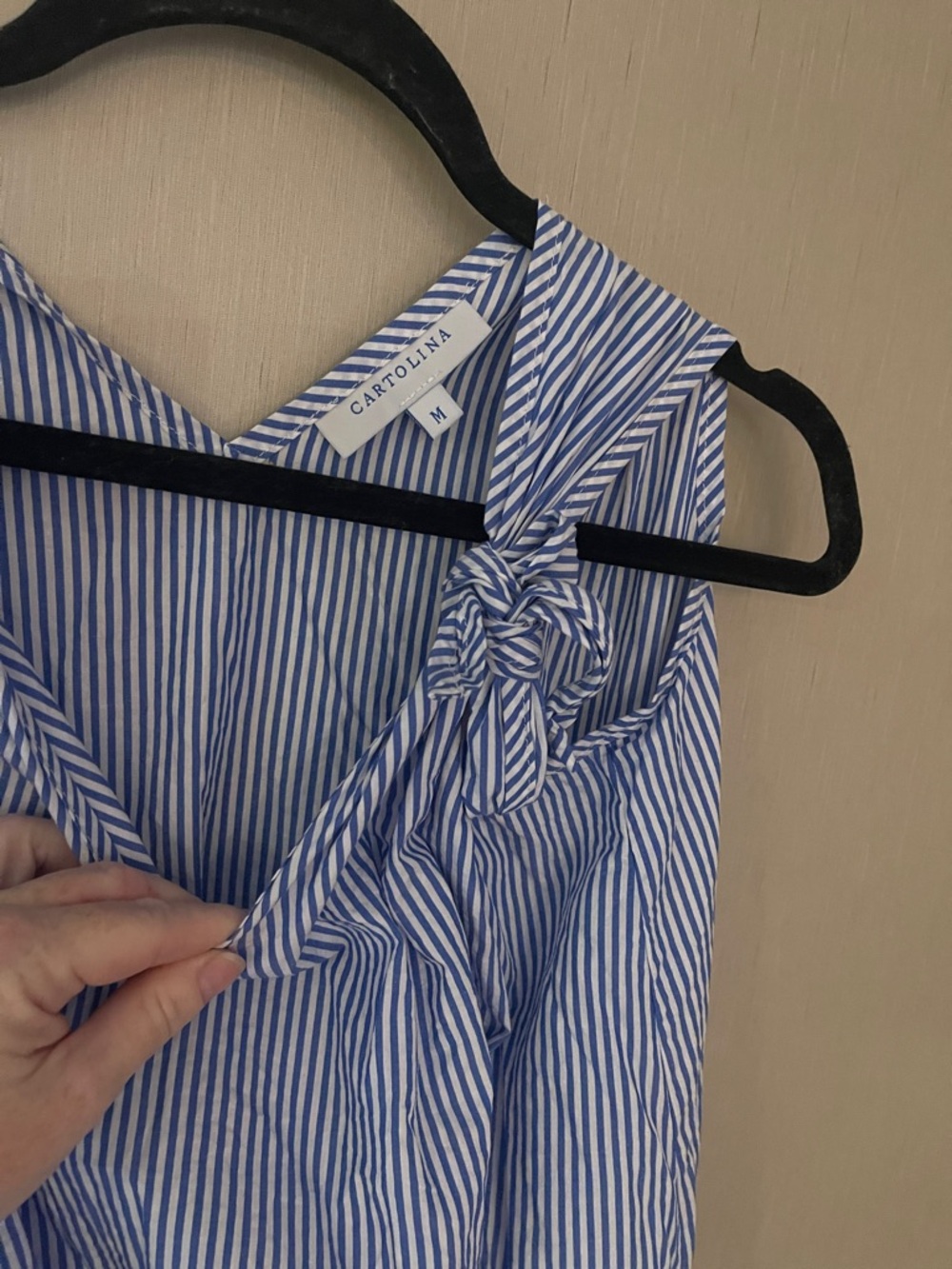 Cartolina medium Blue White Stripe Tie Shoulder tunic eyelet smocked 100 cotton - Picture 2 of 5